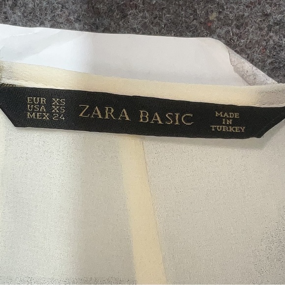 NWT: Zara Flowing Double Tiered Halter Style Sleeveless Blouse• X-Small - Picture 5 of 6
